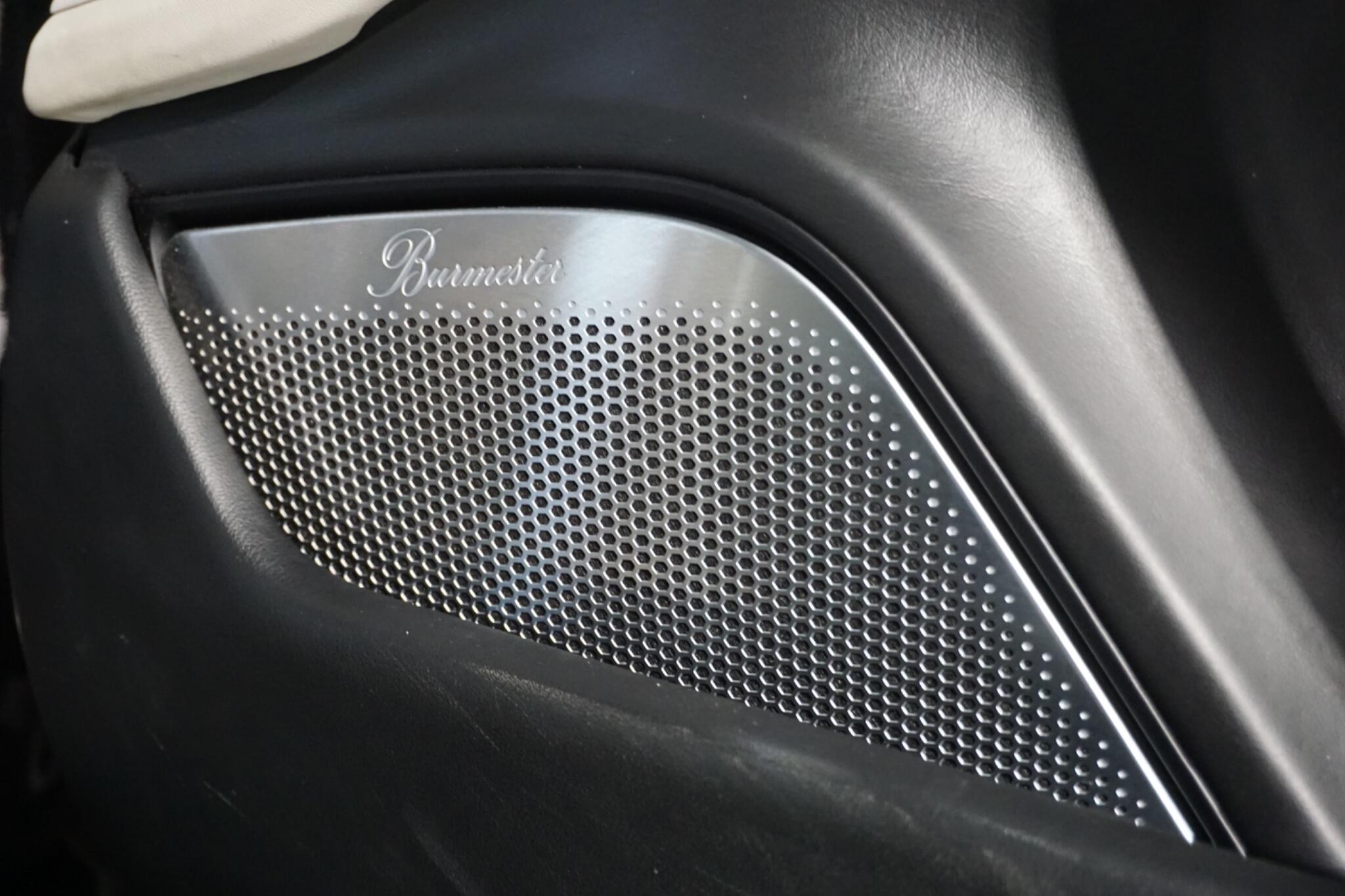 Porsche Taycan Performance Plus 93.4kWh Turbo Saloon 4dr Electric Auto 4WD (680 ps)